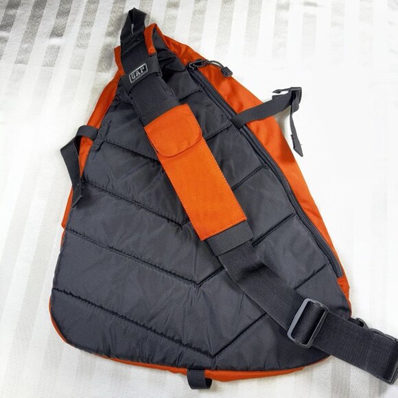 VTG GAP Sling Bag Backpack ORANGE Crossbody Shoulder Tactical Gorpcore Y2K EUC - Picture 2 of 11